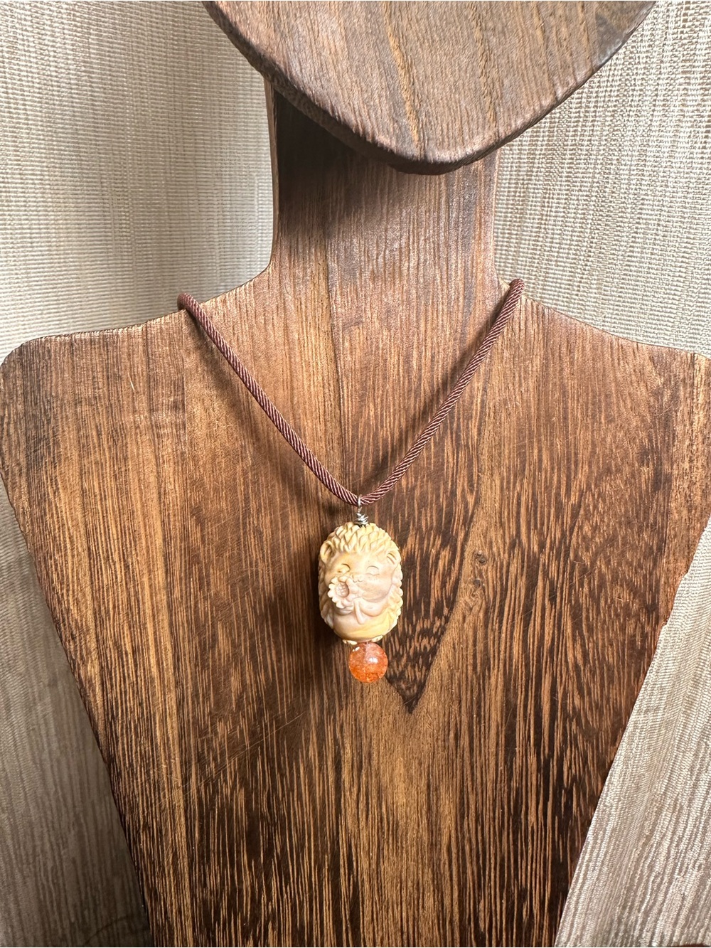Alashan Agate Hedgehog Charm Pendant Necklace with Sunstone on Brown Rope - Picture 13 of 14